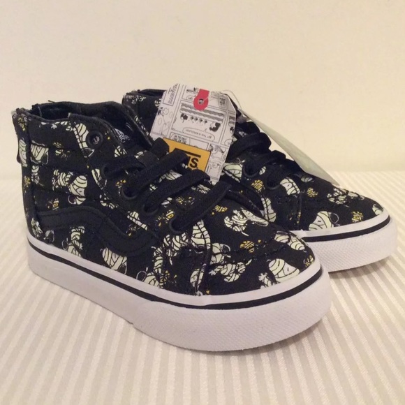 Vans Other - Vans x Peanuts Sk8-Hi Zip Glow Mummies Sneakers